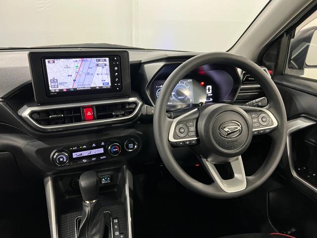 ロッキーG 走行35595キロ/車検整備付/ナビ/全周囲カメラ1年保証・走行距離無制限 ETC ブルートゥース ドラレコ サイドエアバック クリアランスソナー オートマチックハイビーム オートライト LEDヘッドライト シートヒーター(埼玉県)の中古車