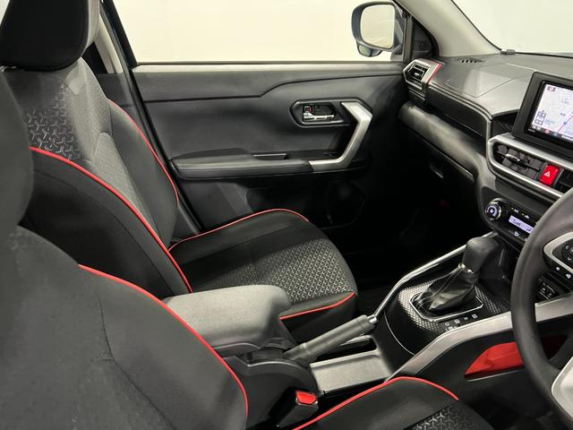 ロッキーG 走行35595キロ/車検整備付/ナビ/全周囲カメラ1年保証・走行距離無制限 ETC ブルートゥース ドラレコ サイドエアバック クリアランスソナー オートマチックハイビーム オートライト LEDヘッドライト シートヒーター(埼玉県)の中古車