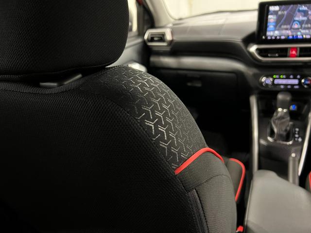 ロッキーG 走行27536キロ/純正9インチフルセグナビ/ドラレコ1年保証距離無制限 走行距離27536キロ 純正フルセグナビ バックカメラ ドラレコ 純正マット サイドエアバッグ LEDヘッドランプ アイドリングストップ シートヒーター オート格納式ドアミラー(埼玉県)の中古車
