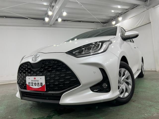 ヤリスG 走行6571キロ/フルセグナビ/バックカメラ/ドラレコ1年保証距離無制限 走行距離6571キロ フルセグナビ バックカメラ ドラレコ 純正マット サイドエアバッグ LEDヘッドランプ シートヒーター 電動格納式ドアミラー(埼玉県)の中古車