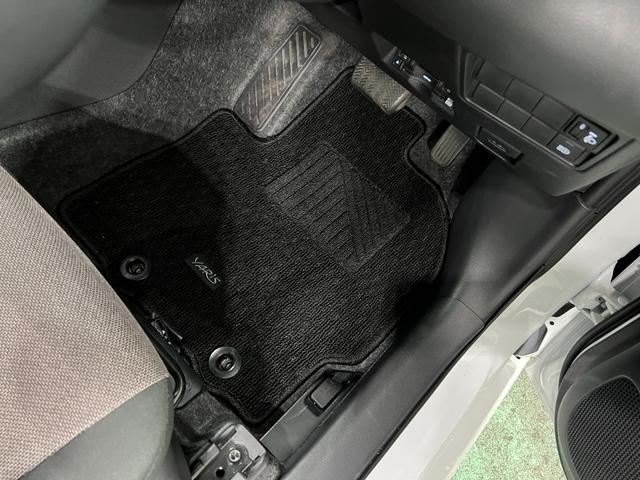 ヤリスG 走行6571キロ/フルセグナビ/バックカメラ/ドラレコ1年保証距離無制限 走行距離6571キロ フルセグナビ バックカメラ ドラレコ 純正マット サイドエアバッグ LEDヘッドランプ シートヒーター 電動格納式ドアミラー(埼玉県)の中古車