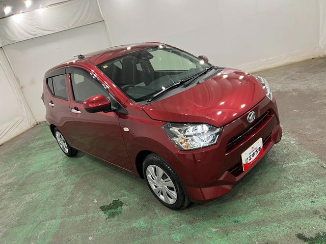 ミライースX リミテッドSAIII 走行5553キロ/ナビ/Bカメラ1年保証距離無制限 走行距離5553キロ フルセグナビ バックカメラ ブルートゥース 純正マット 助手席エアバッグ LEDヘッドランプ アイドリングストップ 電動格納式ドアミラー キーフリー(埼玉県)の中古車