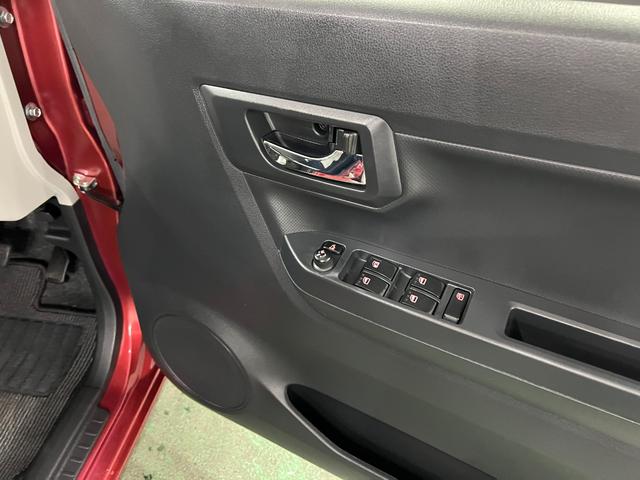 ミライースX リミテッドSAIII 走行5553キロ/ナビ/Bカメラ1年保証距離無制限 走行距離5553キロ フルセグナビ バックカメラ ブルートゥース 純正マット 助手席エアバッグ LEDヘッドランプ アイドリングストップ 電動格納式ドアミラー キーフリー(埼玉県)の中古車