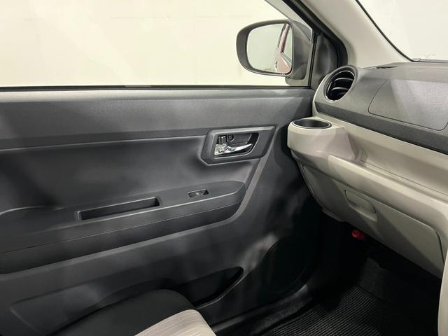 ミライースX リミテッドSAIII 走行5553キロ/ナビ/Bカメラ1年保証距離無制限 走行距離5553キロ フルセグナビ バックカメラ ブルートゥース 純正マット 助手席エアバッグ LEDヘッドランプ アイドリングストップ 電動格納式ドアミラー キーフリー(埼玉県)の中古車