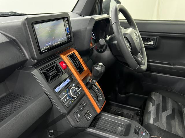 タフトGターボ 車検整備付/走行48267キロ/純正ナビ/ドラレコ1年保証距離無制限 走行距離48267キロ 純正フルセグナビ バックカメラ ドラレコ 純正マット サイドエアバッグ LEDヘッドランプ アイドリングストップ シートヒーター オート格納式ドアミラー(埼玉県)の中古車