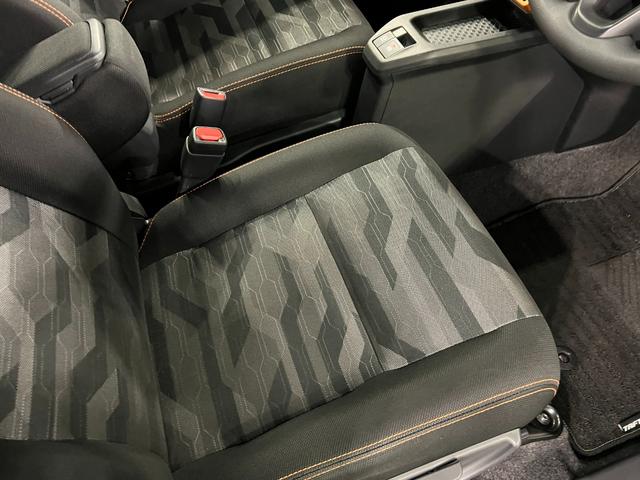 タフトGターボ 車検整備付/走行48267キロ/純正ナビ/ドラレコ1年保証距離無制限 走行距離48267キロ 純正フルセグナビ バックカメラ ドラレコ 純正マット サイドエアバッグ LEDヘッドランプ アイドリングストップ シートヒーター オート格納式ドアミラー(埼玉県)の中古車