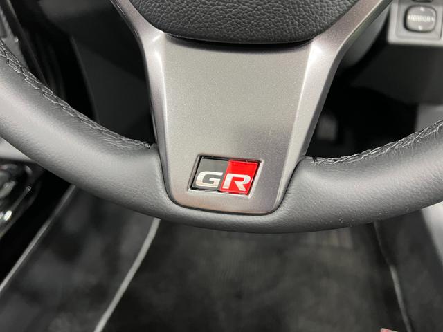 コペンGR スポーツ 走行11300キロ/純正ナビ/ドラレコ1年保証距離無制限 走行距離11300キロ 純正フルセグナビ バックカメラ ドラレコ 純正マット LEDヘッドランプ アイドリングストップ シートヒーター(埼玉県)の中古車