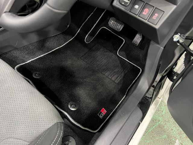 コペンGR スポーツ 走行11300キロ/純正ナビ/ドラレコ1年保証距離無制限 走行距離11300キロ 純正フルセグナビ バックカメラ ドラレコ 純正マット LEDヘッドランプ アイドリングストップ シートヒーター(埼玉県)の中古車