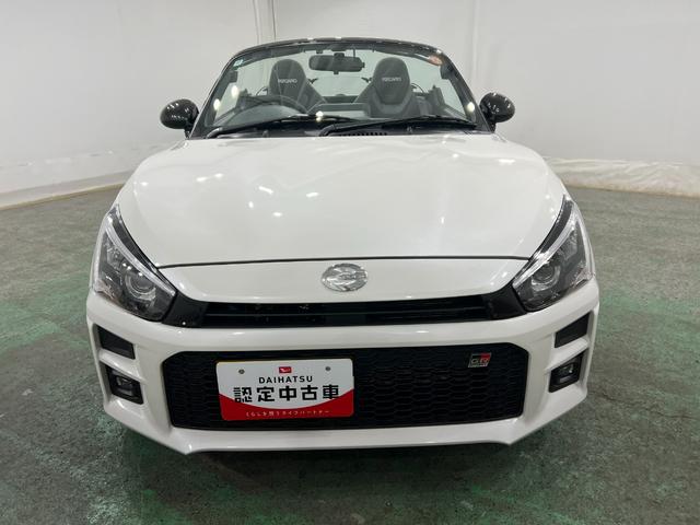 コペンGR スポーツ 走行11300キロ/純正ナビ/ドラレコ1年保証距離無制限 走行距離11300キロ 純正フルセグナビ バックカメラ ドラレコ 純正マット LEDヘッドランプ アイドリングストップ シートヒーター(埼玉県)の中古車