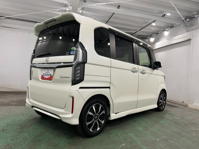 N−BOXカスタムG・Lホンダセンシング 走行100202キロ/ナビ/Bカメラ1年保証距離無制限 走行距離100202キロ フルセグナビ バックカメラ ブルートゥース 純正マット サイドエアバッグ LEDヘッドランプ 両側電動スライドドア(埼玉県)の中古車