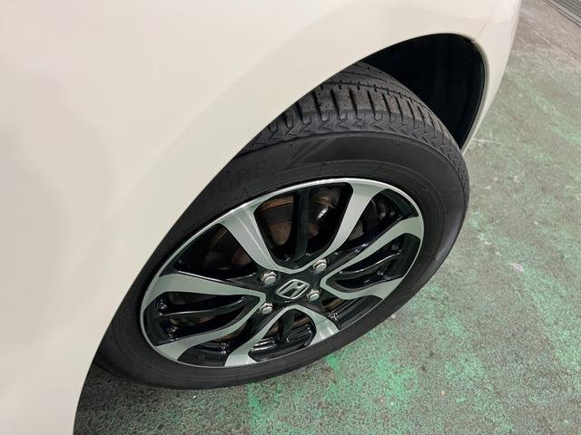N−BOXカスタムG・Lホンダセンシング 走行100202キロ/ナビ/Bカメラ1年保証距離無制限 走行距離100202キロ フルセグナビ バックカメラ ブルートゥース 純正マット サイドエアバッグ LEDヘッドランプ 両側電動スライドドア(埼玉県)の中古車