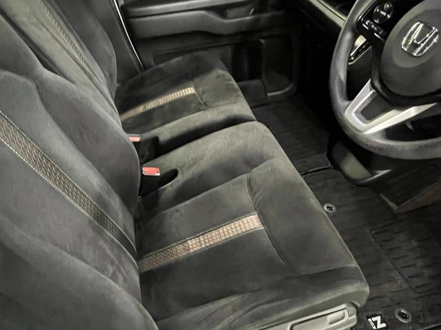 N−BOXカスタムG・Lホンダセンシング 走行100202キロ/ナビ/Bカメラ1年保証距離無制限 走行距離100202キロ フルセグナビ バックカメラ ブルートゥース 純正マット サイドエアバッグ LEDヘッドランプ 両側電動スライドドア(埼玉県)の中古車