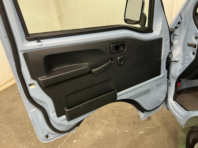 ハイゼットトラックエクストラSAIIIt 雹害/4WD/MT車/ナビ/ドラレコ1年保証距離無制限 走行距離100416キロ フルセグナビ Bluetooth ドラレコ 純正マット 助手席エアバッグ LEDヘッドランプ 荷台作業灯(埼玉県)の中古車