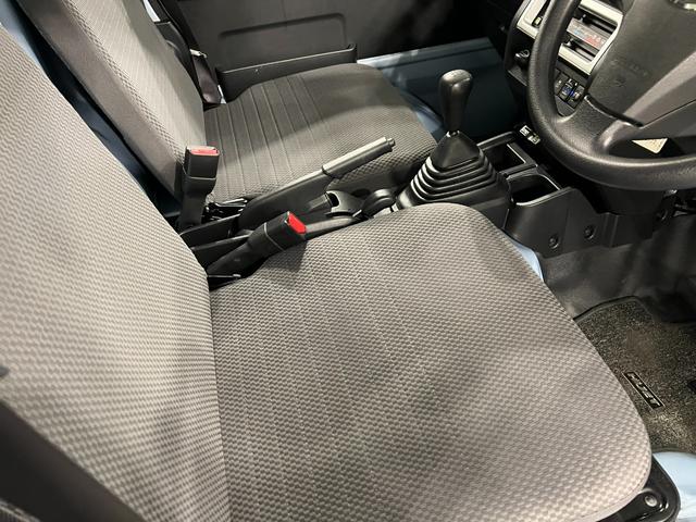 ハイゼットトラックエクストラSAIIIt 雹害/4WD/MT車/ナビ/ドラレコ1年保証距離無制限 走行距離100416キロ フルセグナビ Bluetooth ドラレコ 純正マット 助手席エアバッグ LEDヘッドランプ 荷台作業灯(埼玉県)の中古車