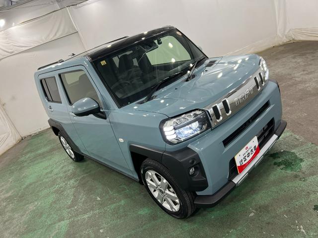 タフトGターボ クロムベンチャー 走行8264キロ/ナビ/ドラレコ1年保証距離無制限 走行距離8264キロ 純正フルセグナビ パノラマモニター ドラレコ 純正マット サイドエアバッグ LEDヘッドランプ アイドリングストップ シートヒーター オート格納式ドアミラー(埼玉県)の中古車
