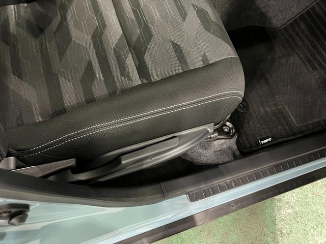 タフトGターボ クロムベンチャー 走行8264キロ/ナビ/ドラレコ1年保証距離無制限 走行距離8264キロ 純正フルセグナビ パノラマモニター ドラレコ 純正マット サイドエアバッグ LEDヘッドランプ アイドリングストップ シートヒーター オート格納式ドアミラー(埼玉県)の中古車