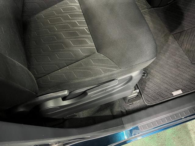 トールカスタムＧ　リミテッド　ＳＡIII　車検整備付／純正９型ナビ１年保証距離無制限　走行距離１２０２５４キロ　純正フルセグナビ　パノラマモニター　ドラレコ　純正マット　ＬＥＤヘッドランプ　アイドリングストップ　両側電動スライドドア　オート格納式ドアミラー（埼玉県）の中古車