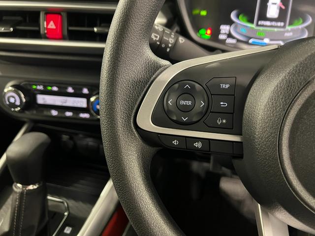 ロッキーX HEV 走行23キロ/LEDヘッドランプ/純正マット1年保証距離無制限 走行距離23キロ 純正マット サイドエアバッグ クリアランスソナー オートライト LEDヘッドランプ オート格納式ドアミラー 電動パーキングブレーキ(埼玉県)の中古車