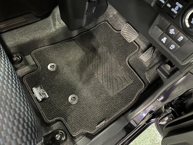 タントカスタムRS 走行11149キロ/クリアランスソナー1年保証・走行距離無制限 サイドエアバック クリアランスソナー オートマチックハイビーム オートライト LEDヘッドライト ベンチシート シートヒーター 両側電動スライドドア(埼玉県)の中古車