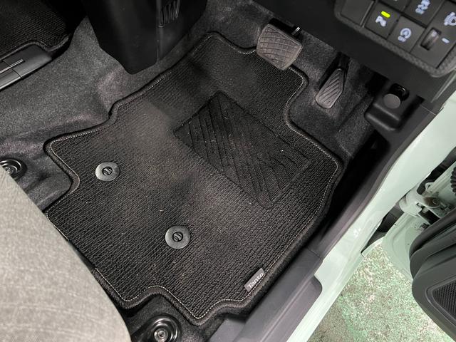 タントＸ　走行３９０４４キロ／純正９型ナビ／ドラレコ／後席モニター１年保証距離無制限　走行距離３９０４４キロ　純正フルセグナビ　パノラマモニター　ドラレコ　後席モニター　純正マット　サイドエアバッグ　ＬＥＤヘッドランプ　シートヒーター　両側電動スライドドア（埼玉県）の中古車