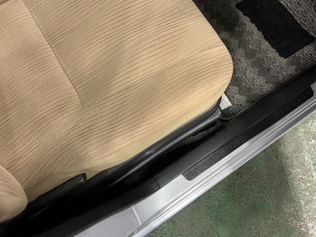 ミラＬ　走行６４８６９キロ／ワンセグナビ一年保証・走行距離無制限　ワンセグナビ　助手席エアバック　純正カーペットマット　キーレス　オートマ　エアコン　パワステ（埼玉県）の中古車