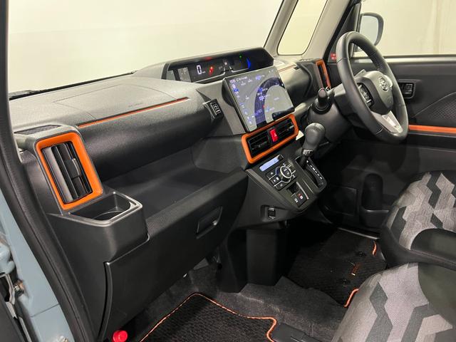 タントファンクロスターボ　走行３４９５０キロ／車検整備付／ナビ１年保証・走行距離無制限　全周囲カメラ　ドラレコ　ＥＴＣ　サイドエアバック　クリアランスソナー　オートライト　ＬＥＤヘッドライト　ベンチシート　シートヒーター　両側電動スライドドア（埼玉県）の中古車
