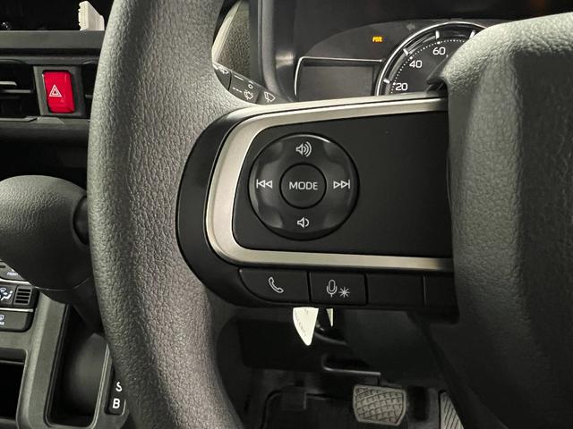 ムーヴＸ　走行８キロ／ＬＥＤヘッドランプ／片側電動スライドドア１年保証距離無制限　走行距離８キロ　純正マット　サイドエアバッグ　ＬＥＤヘッドランプ　アイドリングストップ　片側電動スライドドア　オート格納式ドアミラー　プッシュボタンスタート　キーフリー（埼玉県）の中古車