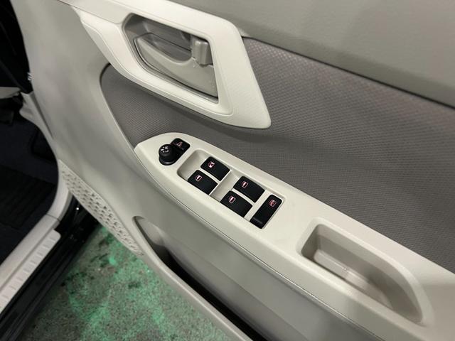 ムーヴＬ　ＳＡIII　走行４９００３キロ／ＥＴＣ／オートライト一年保証・走行距離無制限　　助手席エアバック　オートライト　ベンチシート　キーレス　純正カーペットマット　アイドリングストップ（埼玉県）の中古車