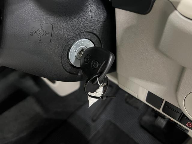 ムーヴＬ　ＳＡIII　走行４９００３キロ／ＥＴＣ／オートライト一年保証・走行距離無制限　　助手席エアバック　オートライト　ベンチシート　キーレス　純正カーペットマット　アイドリングストップ（埼玉県）の中古車