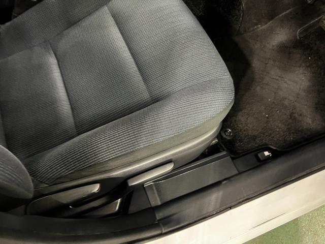 シエンタG 走行104950キロ/車検整備付/ナビ/バックカメラ一年保証・走行距離無制限 フルセグナビ Bluetooth ETC バックカメラ オートライト LEDヘッドライト 両側電動スライドドア(埼玉県)の中古車