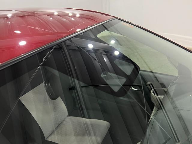 ミライースX SAIII 走行1483キロ/LEDヘッドランプ/マット1年保証距離無制限 走行距離1483キロ 純正カーペットマット 助手席エアバッグ クリアランスソナー オートマチックハイビーム LEDヘッドランプ アイドリングストップ 電動格納式ドアミラー(埼玉県)の中古車