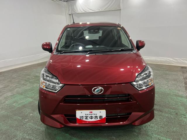 ミライースX SAIII 走行1483キロ/LEDヘッドランプ/マット1年保証距離無制限 走行距離1483キロ 純正カーペットマット 助手席エアバッグ クリアランスソナー オートマチックハイビーム LEDヘッドランプ アイドリングストップ 電動格納式ドアミラー(埼玉県)の中古車