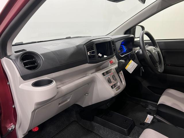 ミライースX SAIII 走行1483キロ/LEDヘッドランプ/マット1年保証距離無制限 走行距離1483キロ 純正カーペットマット 助手席エアバッグ クリアランスソナー オートマチックハイビーム LEDヘッドランプ アイドリングストップ 電動格納式ドアミラー(埼玉県)の中古車