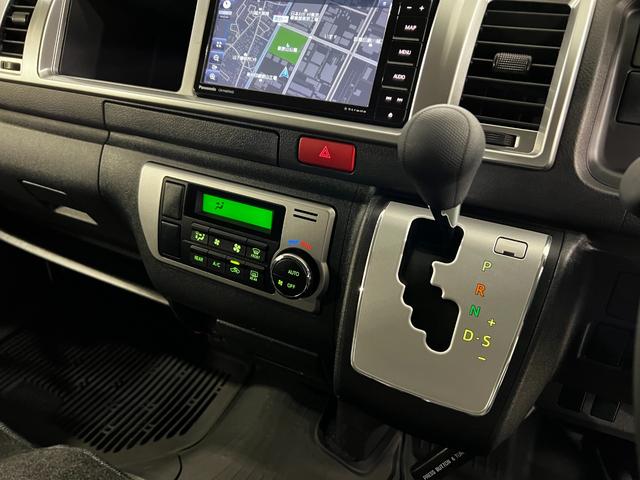 ハイエースバンロングスーパーGL 走行13192キロ/ナビ/バックカメラ一年保証・走行距離無制限 フルセグナビ Bluetooth バックカメラ DVD ドラレコ ETC オートライト LEDヘッドライト(埼玉県)の中古車