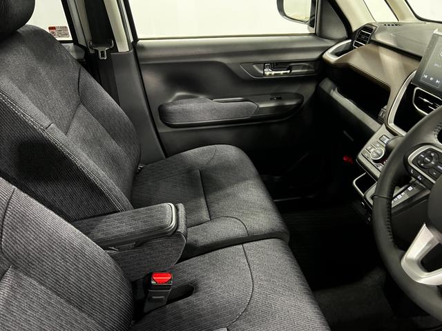 ムーヴＲＳ　走行２１８キロ／ディスプレイオーディオ／バックカメラ１年保証・走行距離無制限　サイドエアバック　クリアランスソナー　オートマチックハイビーム　オートライト　ＬＥＤヘッドライト　ベンチシート　両側電動スライドドア（埼玉県）の中古車