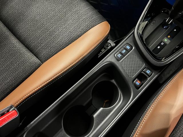 ヤリスクロスハイブリッドZ アドベンチャー 走行18695キロ/ナビ一年保証・走行距離無制限 フルセグナビ Bluetooth バックカメラ ETC サイドエアバック クリアランスソナー オートライト LEDヘッドライト シートヒーター(埼玉県)の中古車
