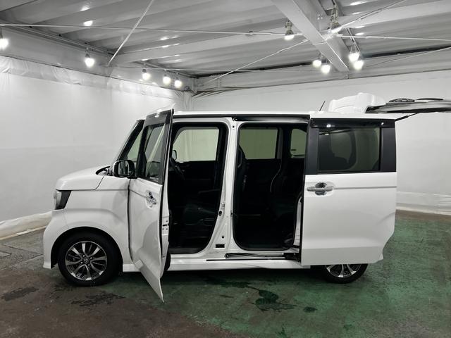 Ｎ−ＢＯＸカスタムＬ　走行３５４９８キロ／ナビ／バックカメラ／片側電動スライド一年保証・走行距離無制限　フルセグナビ　ブルートゥース　ＥＴＣ　バックカメラ　ドラレコ　クリアランスソナー　ＬＥＤヘッドライト　片側電動スライドドア（埼玉県）の中古車