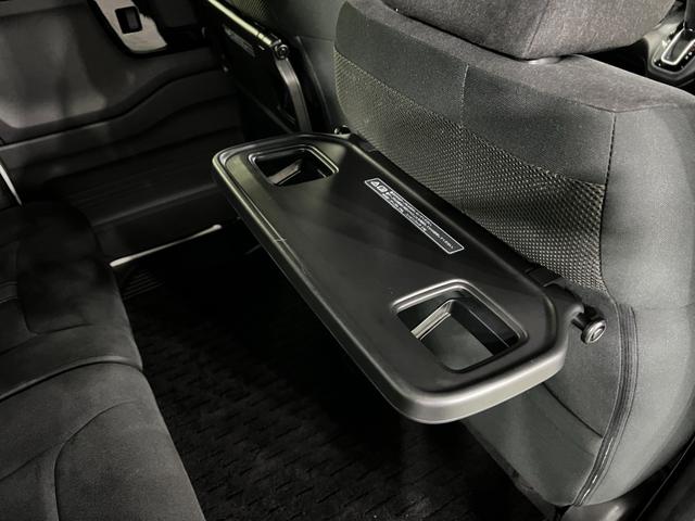Ｎ−ＢＯＸカスタムＬ　走行３５４９８キロ／ナビ／バックカメラ／片側電動スライド一年保証・走行距離無制限　フルセグナビ　ブルートゥース　ＥＴＣ　バックカメラ　ドラレコ　クリアランスソナー　ＬＥＤヘッドライト　片側電動スライドドア（埼玉県）の中古車