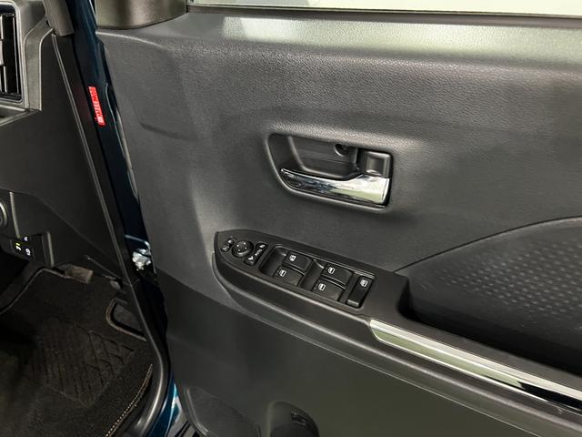 タントカスタムX 走行6700キロ/ナビ/ドラレコ/全周囲カメラ1年保証・走行距離無制限 サイドエアバック クリアランスソナー オートマチックハイビーム オートライト LEDヘッドライト ベンチシート シートヒーター 両側電動スライドドア(埼玉県)の中古車