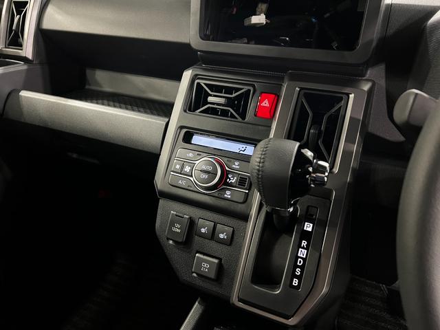 タフトG ダーククロムベンチャー 走行1320キロ/オートライト一年保証・走行距離無制限走行 助手席エアバック 純正カーペットマット サイドエアバック クリアランスソナー オートライト LEDヘッドライト シートヒーター アイドリングストップ(埼玉県)の中古車