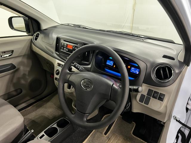 ミライースX 走行35523キロ/CDチューナー/純正カーペットマット1年保証距離無制限 走行距離35523キロ CDチューナー 純正カーペットマット 助手席エアバッグ アイドリングストップ ドリンクホルダー マニュアルエアコン(埼玉県)の中古車