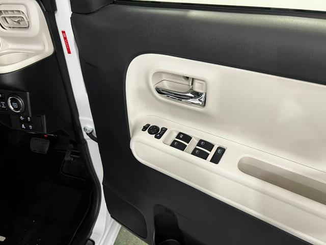 ムーヴキャンバスストライプスGターボ 走行31701キロ/純正ナビ/ドラレコ1年保証距離無制限 走行距離31701キロ 純正フルセグナビ パノラマモニター ドラレコ 純正マット サイドエアバッグ LEDヘッドランプ アイドリングストップ シートヒーター 両側電動スライドドア(埼玉県)の中古車
