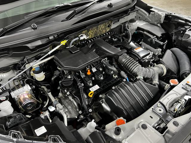 ロッキープレミアムＧ　ＨＥＶ　走行１１８８２キロ　衝突回避支援１年保証・走行距離無制限　クリアランスソナー　サイドエアバック　オートマチックハイビーム　オートライト　ＬＥＤヘッドライト　シートヒーター（埼玉県）の中古車