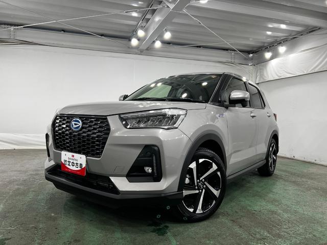 ロッキープレミアムＧ　ＨＥＶ　走行１１８８２キロ　衝突回避支援１年保証・走行距離無制限　クリアランスソナー　サイドエアバック　オートマチックハイビーム　オートライト　ＬＥＤヘッドライト　シートヒーター（埼玉県）の中古車