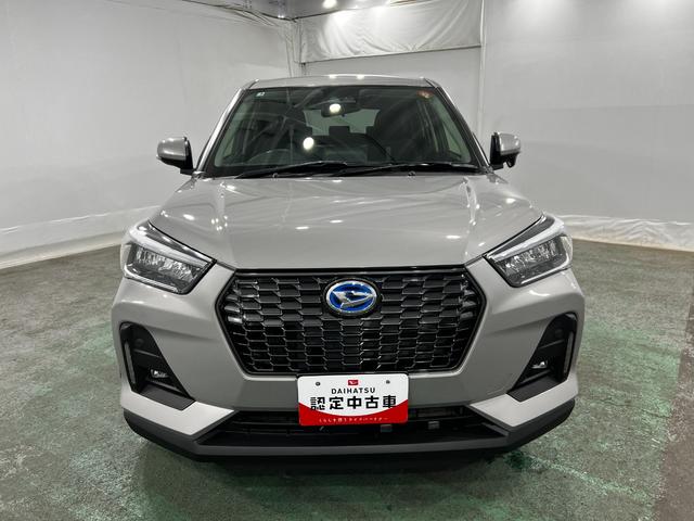 ロッキープレミアムＧ　ＨＥＶ　走行１１８８２キロ　衝突回避支援１年保証・走行距離無制限　クリアランスソナー　サイドエアバック　オートマチックハイビーム　オートライト　ＬＥＤヘッドライト　シートヒーター（埼玉県）の中古車