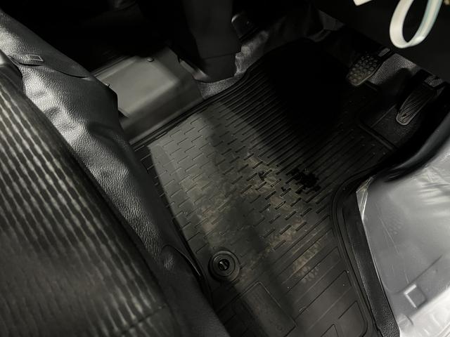 ハイゼットカーゴDX 走行1197キロクリアランスソナー/オートライト一年保証・走行距離無制限 助手席エアバック オートライト オートマチックハイビーム クリアランスソナー アイドリングストップ(埼玉県)の中古車