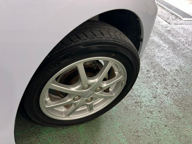 ミライースG SA 走行25435キロ/CDチューナー/純正マット1年保証距離無制限 走行距離25435キロ CDチューナー 純正カーペットマット 助手席エアバッグ アイドリングストップ 電動格納式ドアミラー(埼玉県)の中古車