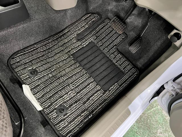 ミライースG SA 走行25435キロ/CDチューナー/純正マット1年保証距離無制限 走行距離25435キロ CDチューナー 純正カーペットマット 助手席エアバッグ アイドリングストップ 電動格納式ドアミラー(埼玉県)の中古車