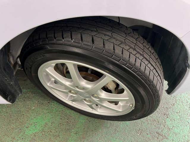 ミライースG SA 走行25435キロ/CDチューナー/純正マット1年保証距離無制限 走行距離25435キロ CDチューナー 純正カーペットマット 助手席エアバッグ アイドリングストップ 電動格納式ドアミラー(埼玉県)の中古車