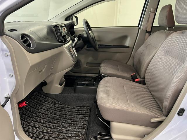ミライースG SA 走行25435キロ/CDチューナー/純正マット1年保証距離無制限 走行距離25435キロ CDチューナー 純正カーペットマット 助手席エアバッグ アイドリングストップ 電動格納式ドアミラー(埼玉県)の中古車